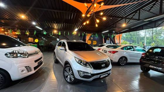 KIA SPORTAGE 2.0 LX 4X4 16V FLEX 4P AUTOMÁTICO KIA SPORTAGE 2.0 LX 4X4 16V FLEX 4P AUTOMÁTICO